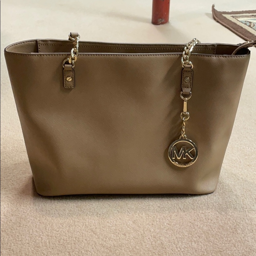 Michael Kors bag